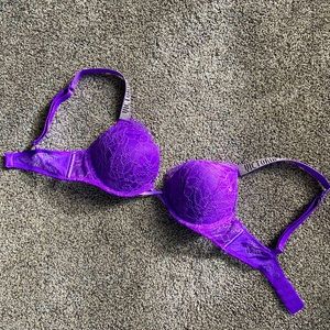 VICTORIA’S SECRET | purple push up bra